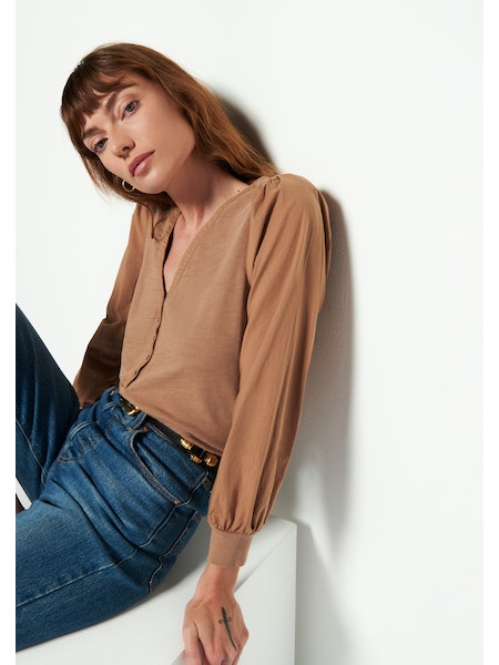 Ivy Feminine Snap Henley