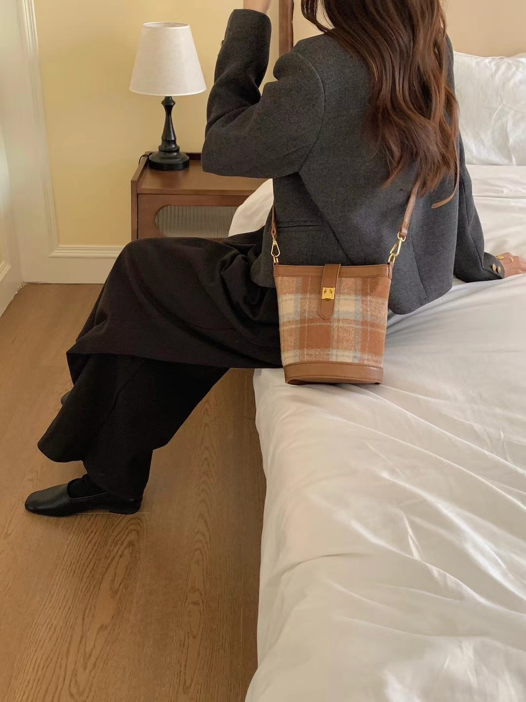 Leather Shoulder/Crossbody Bag