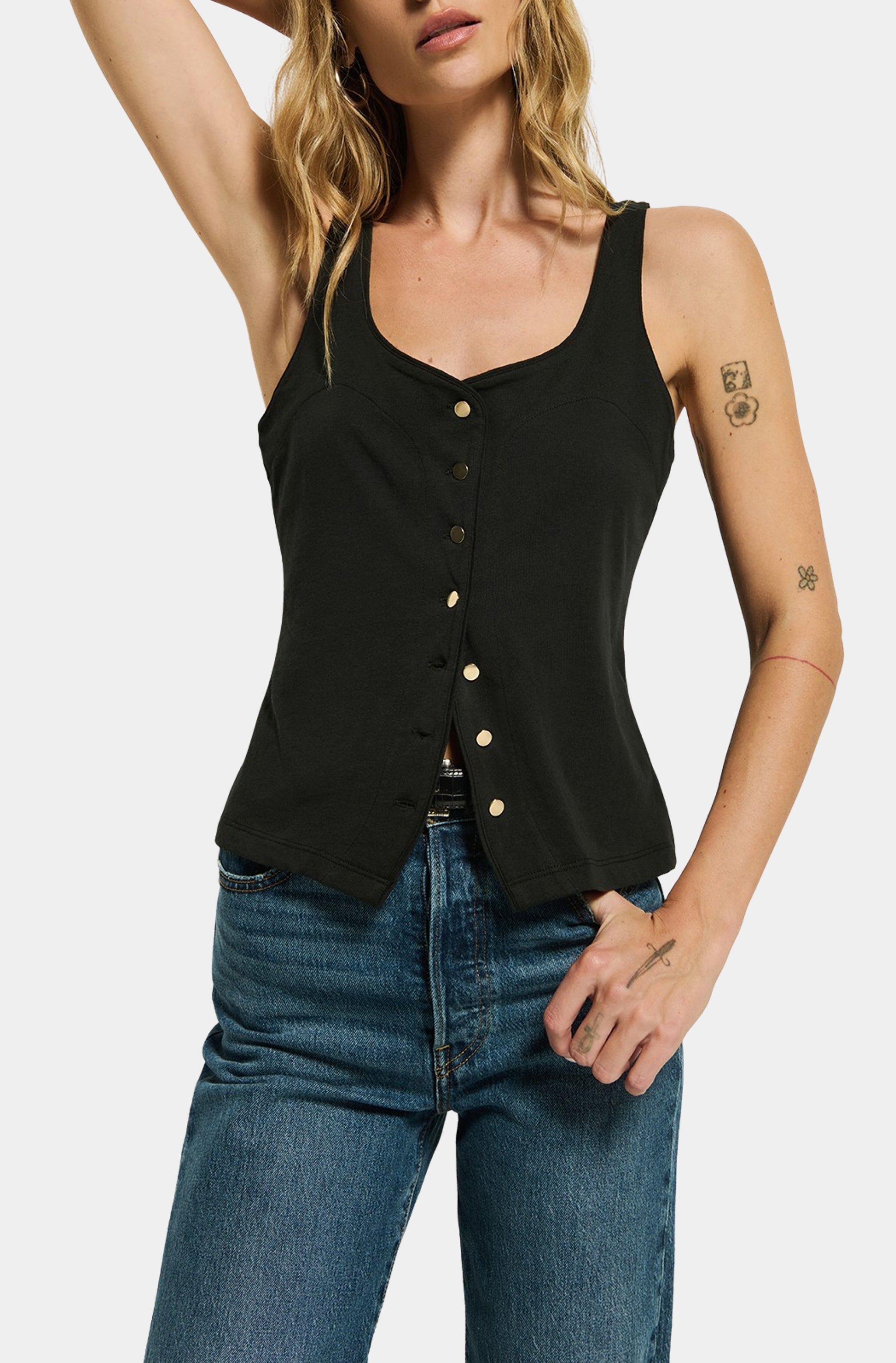 Brya Tank