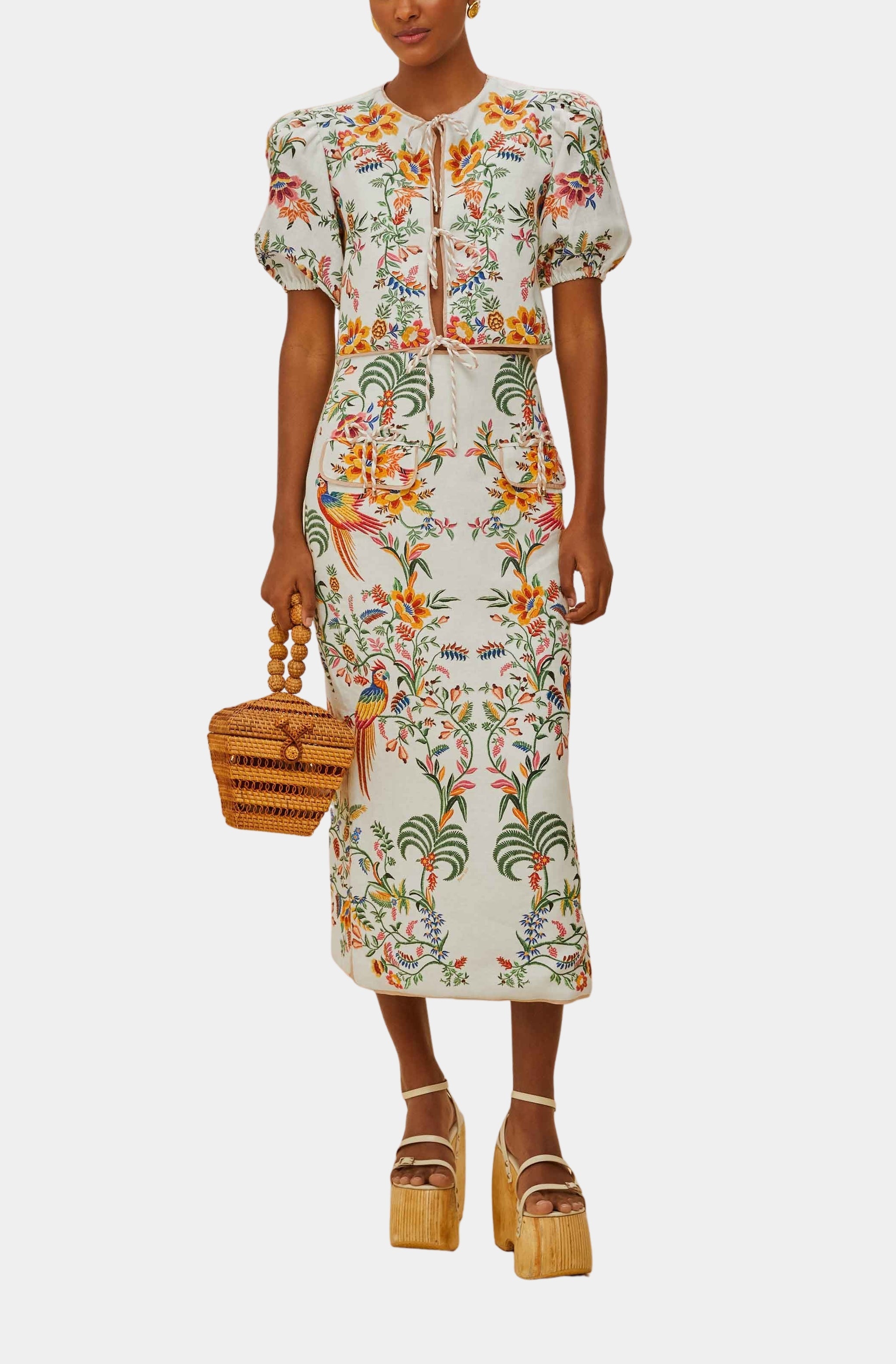 Delicate Forest Scarves Off-White Short Sleeve Blouse