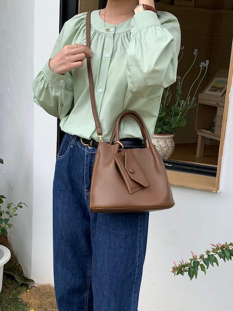 Small Crossbody Tote w/Card Holder & Cosmetic Pouch