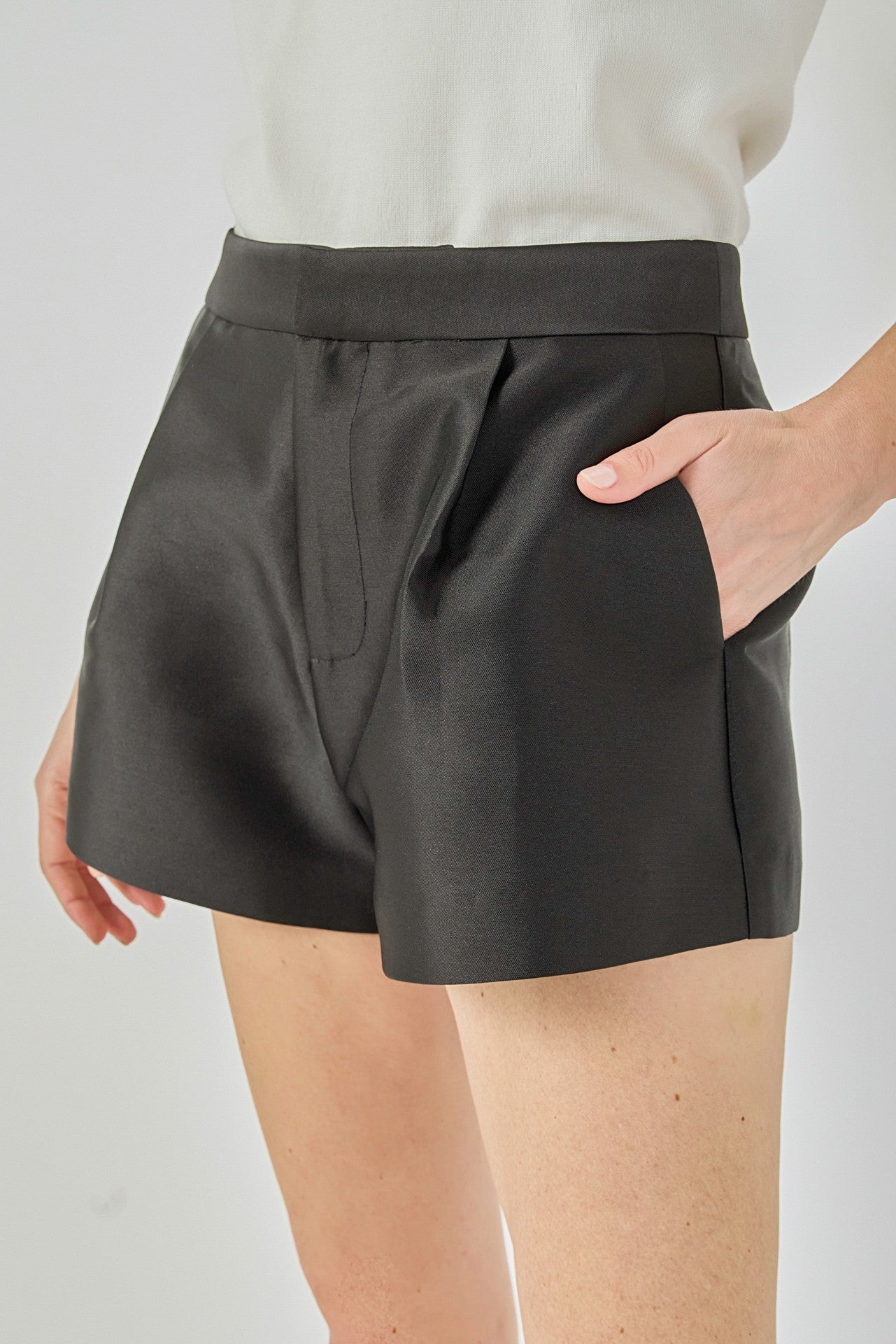 Roux Shorts