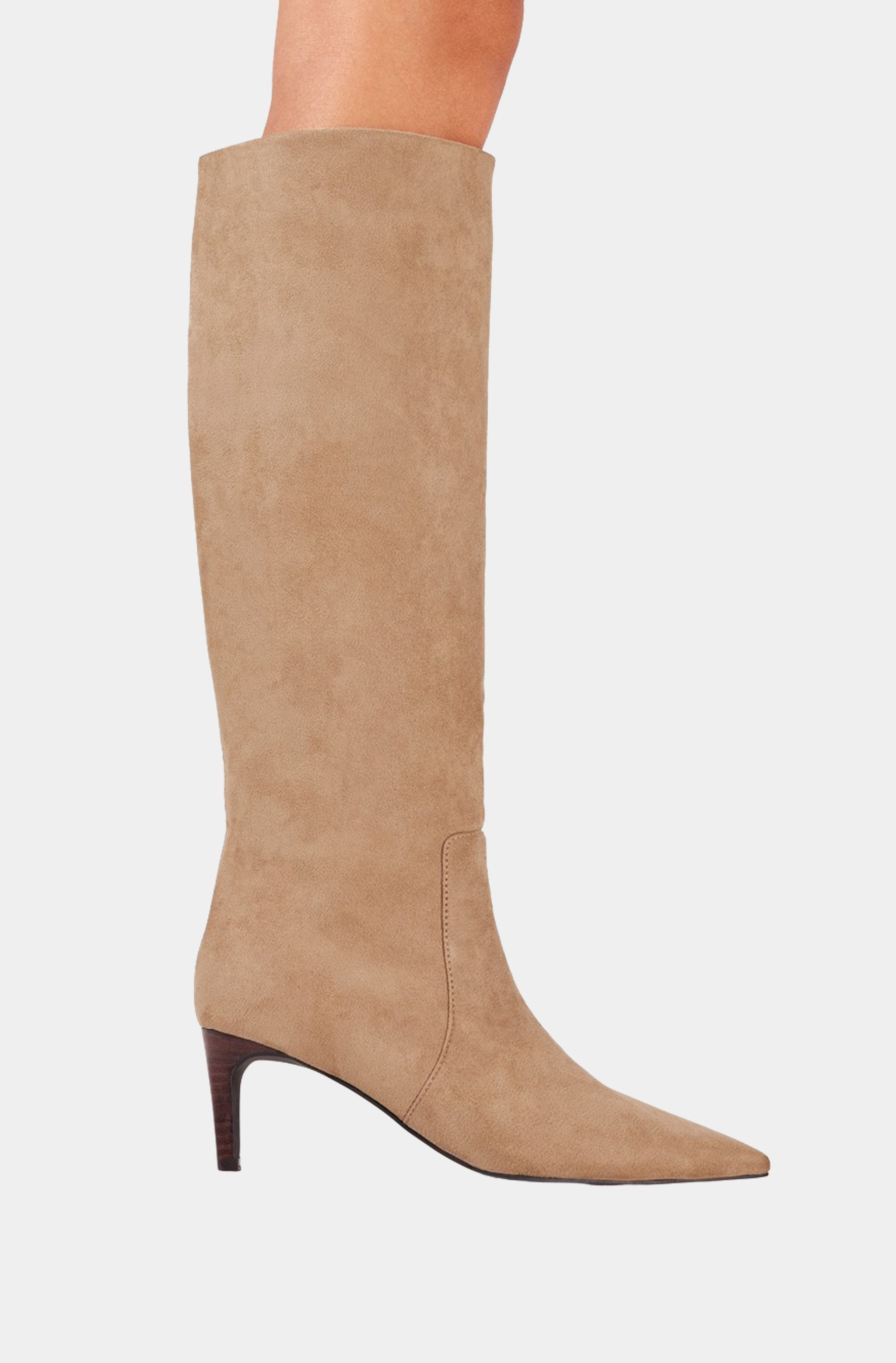 Rosy Boot