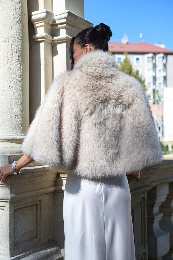 Party Fur Capelet