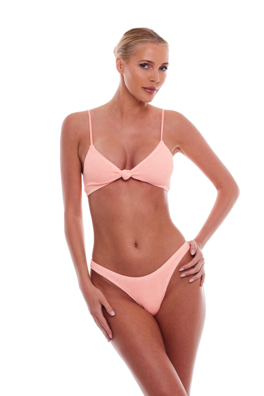 Laguna Beach Classic One Size Bikini Top in Peach